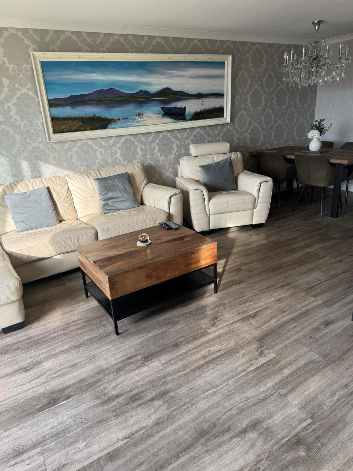 Largs Sea Front, Modern Apartment Exteriér fotografie