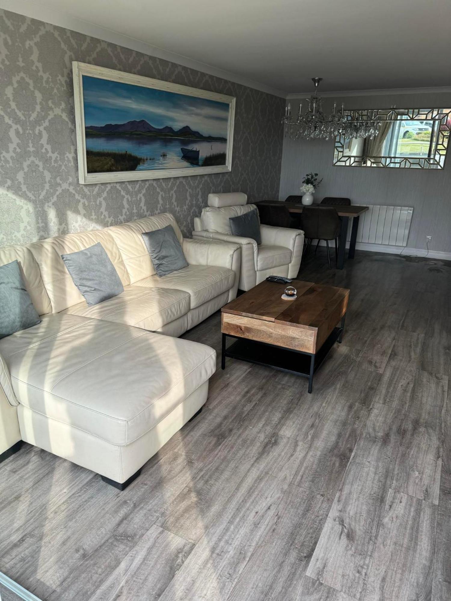 Largs Sea Front, Modern Apartment Pokoj fotografie